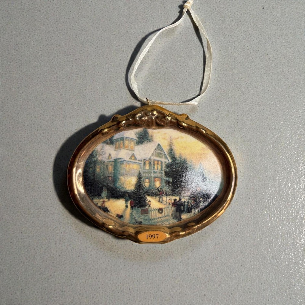 Hallmark Keepsake Thomas Kinkade Painter of Light Victorian Christmas Ornament